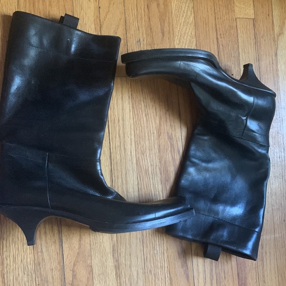 Prada NWOT boots - kitten heal - Made in Italy from the 90s - Picture 1 of 6